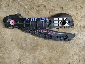 Vitz KSP130/NHP130 Bumper Slides