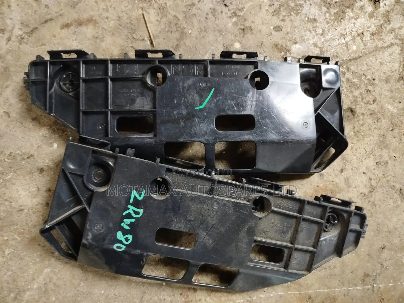 Voxy ZRR80 Bumper Slides