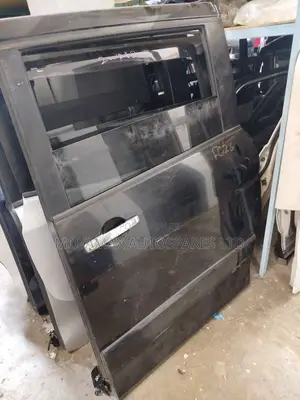 Serena C26 Door