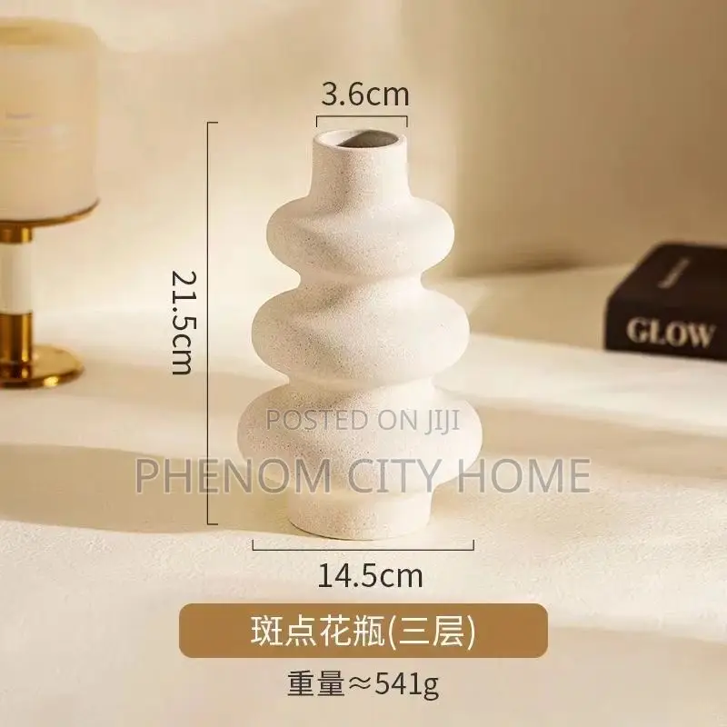 Modern Minimalist Spiral Shaped Flower Vase