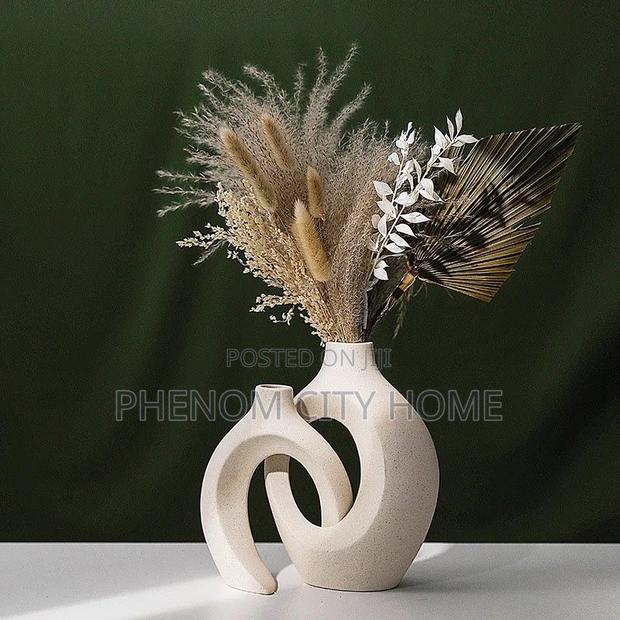 Snuggle Hollow Ceramic Vase Set - thumbnail 2