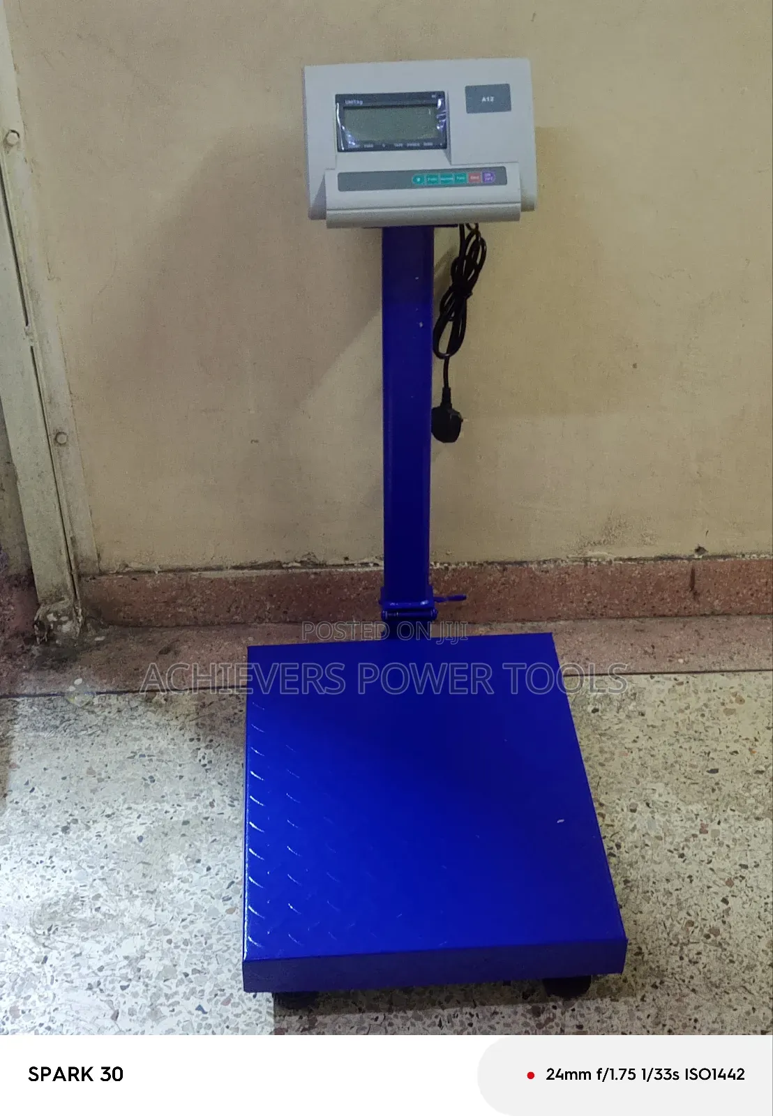 A12 Digital Weighing Scale 300kgs , Commercial