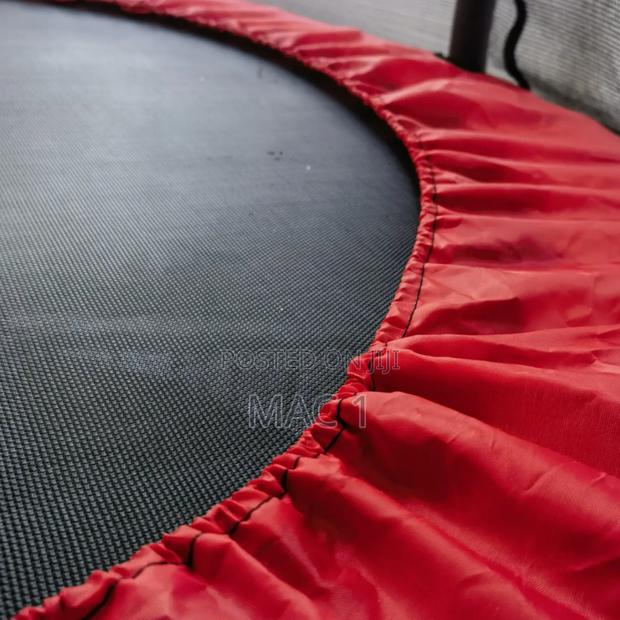 8ft Trampoline - thumbnail 3