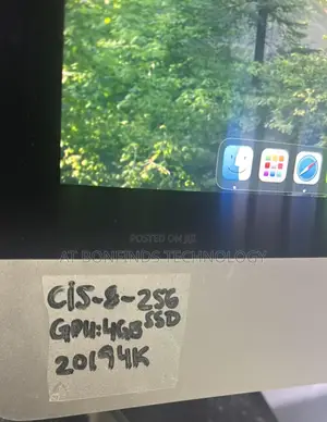 Desktop Computer Apple iMac 8GB Intel Core I5 SSD 256GB