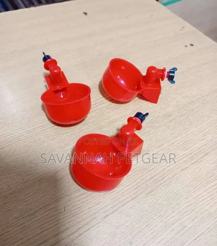 Automatic Poultry Waterer Cup Drinker + 20 Litre Bucket