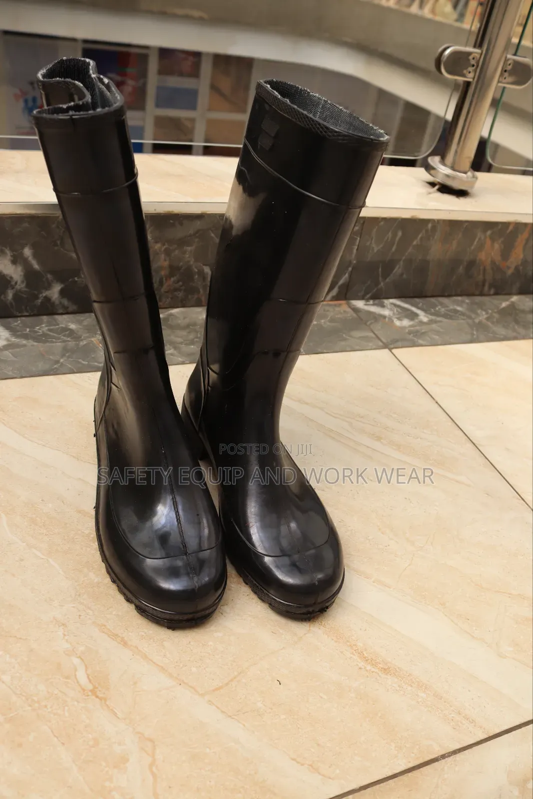 Light-duty Footwear