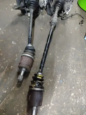 Nissan Note E12 Driveshafts