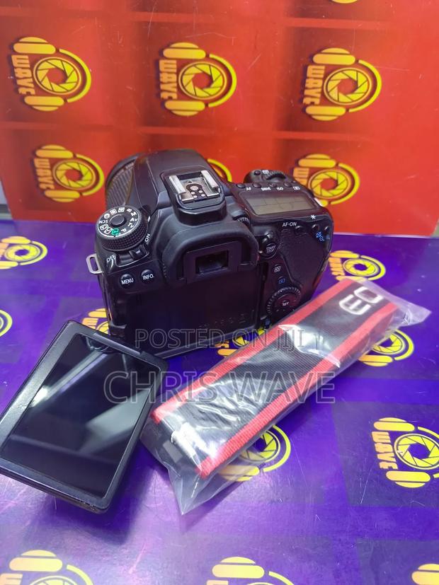 Canon 80D Superior Camera - thumbnail 3