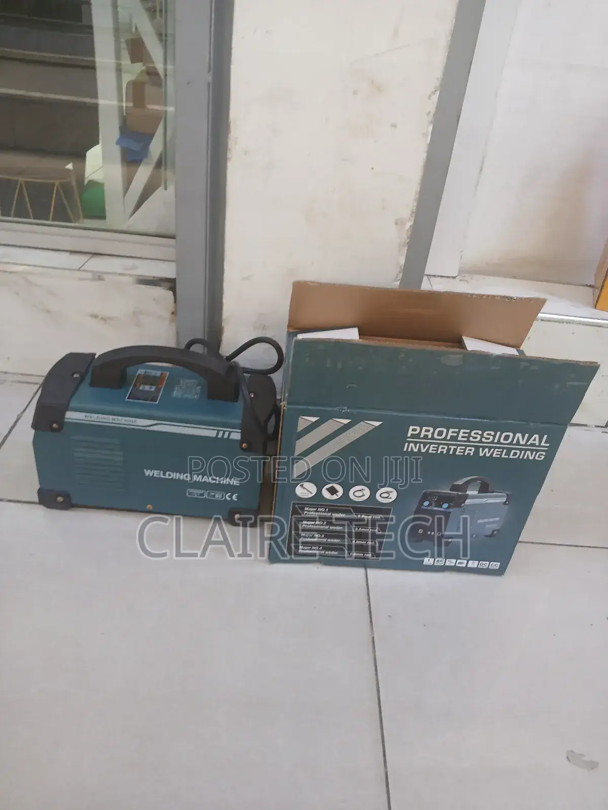 Makita Professional Welding Machine 400a