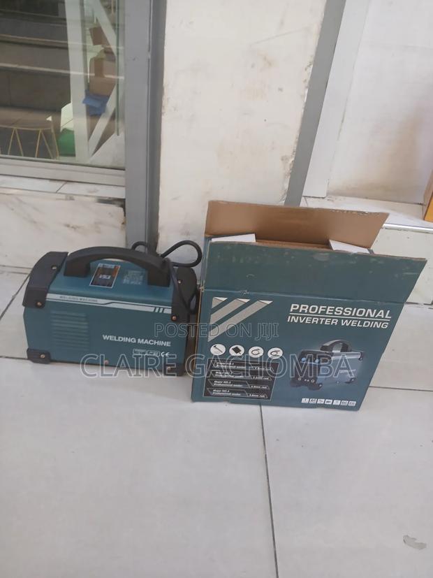 Makita Professional Welding Machine 400a - main view