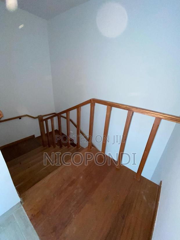 3 Bedroom Duplex - thumbnail 3