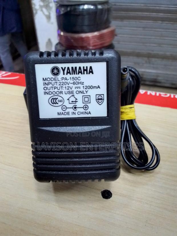 12V 1200ma Yamaha Keyboard Adapter - main view