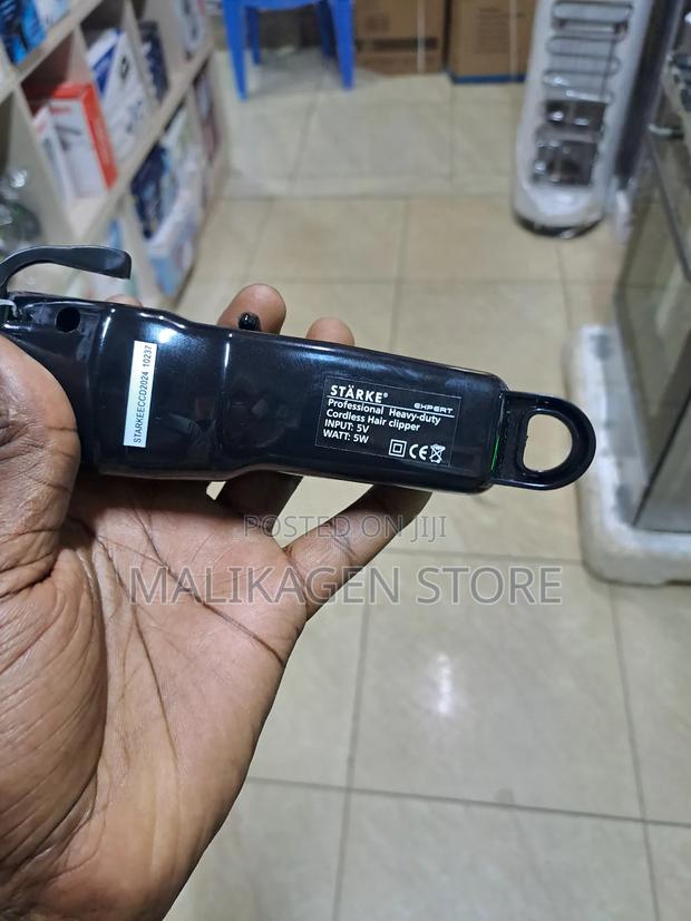 Rechargeable Portable Hair Clipper Saloon PRO Comercial Grmy - thumbnail 2