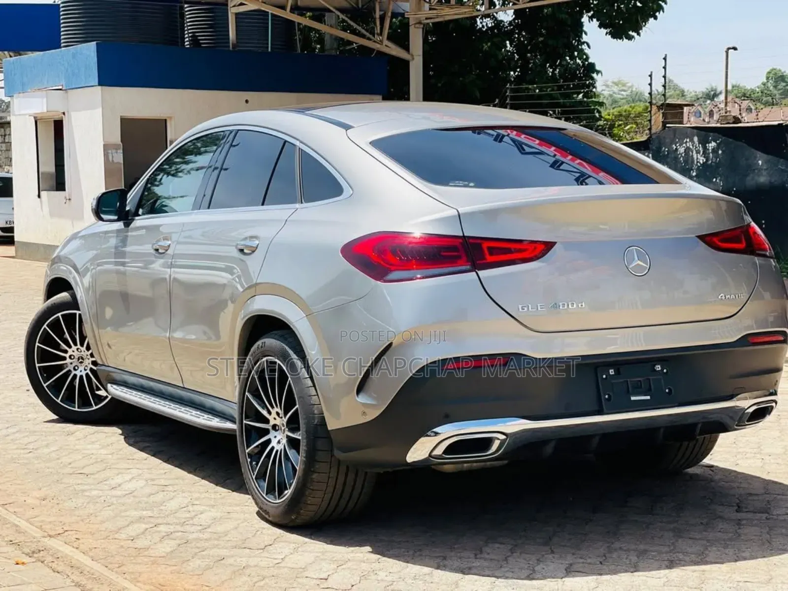 Mercedes-Benz GLE-Class GLE 400d 4MATIC 2022 Silver
