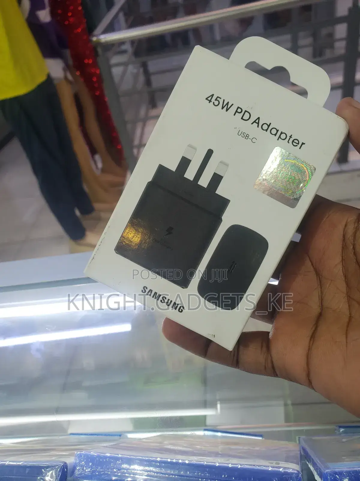 Samsung 45watts Adapter.