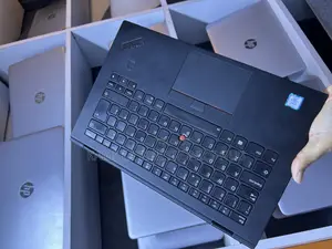 Laptop Lenovo Thinkpad X1 Yoga 16GB Intel Core I5 SSD 512GB