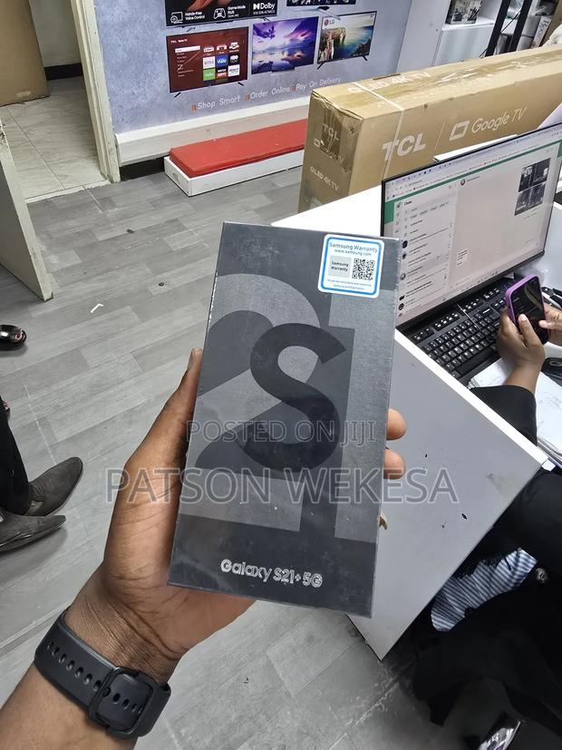 New Samsung Galaxy S21+ 5G 256 GB Black - thumbnail 2