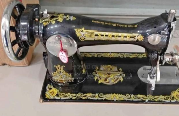 Singer Sewing Machine