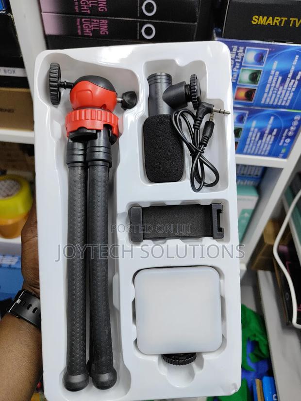 Golilla Tripod - main view