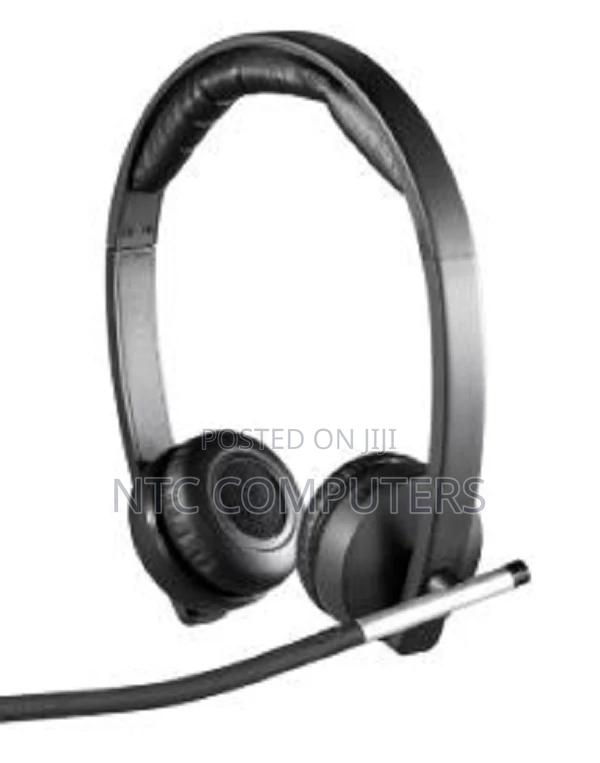 Logitech H820e Wireless Headset With Noise-Cancelling
