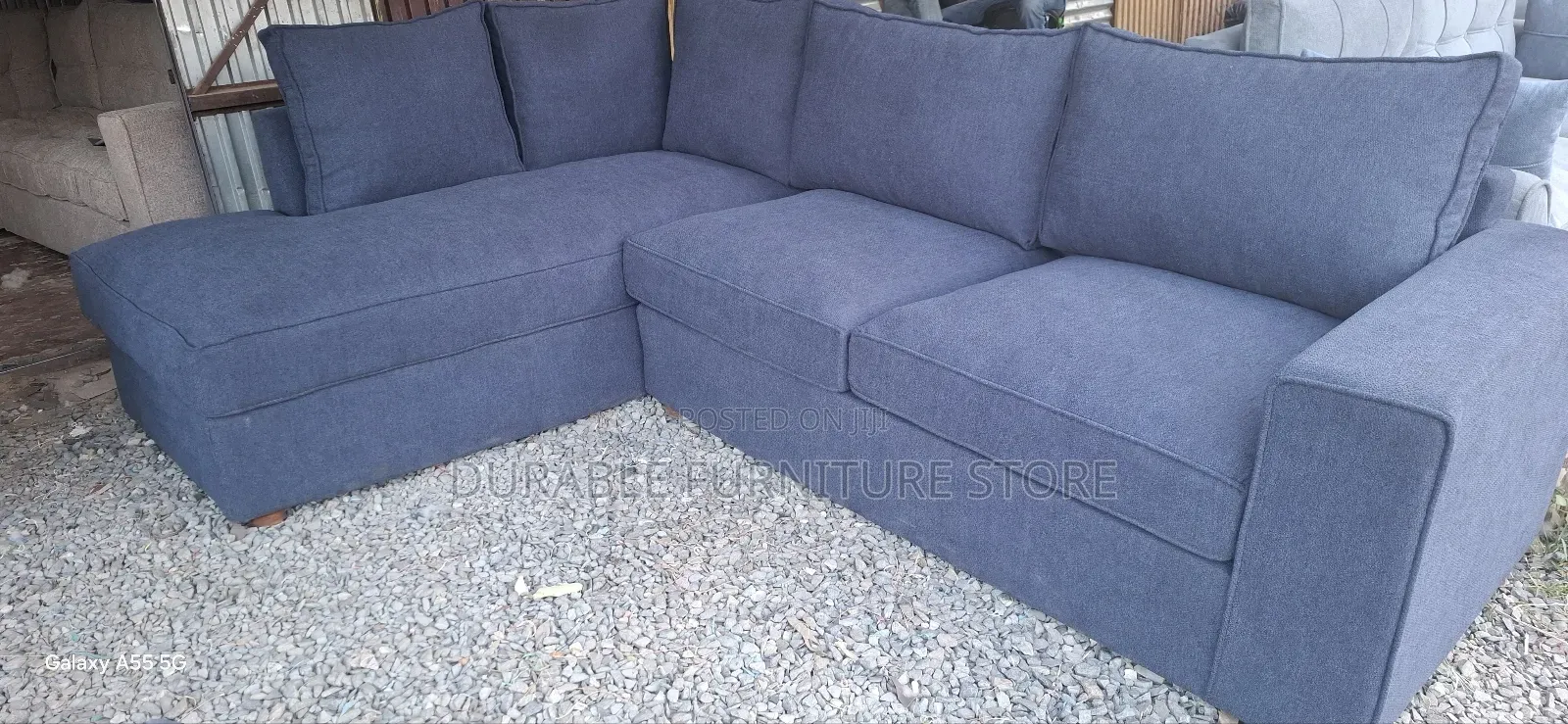Coner Seat Sofa With Wide Seating Area
