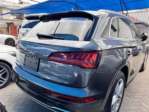 Audi Q5 2018 Gray