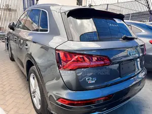 Audi Q5 2018 Gray