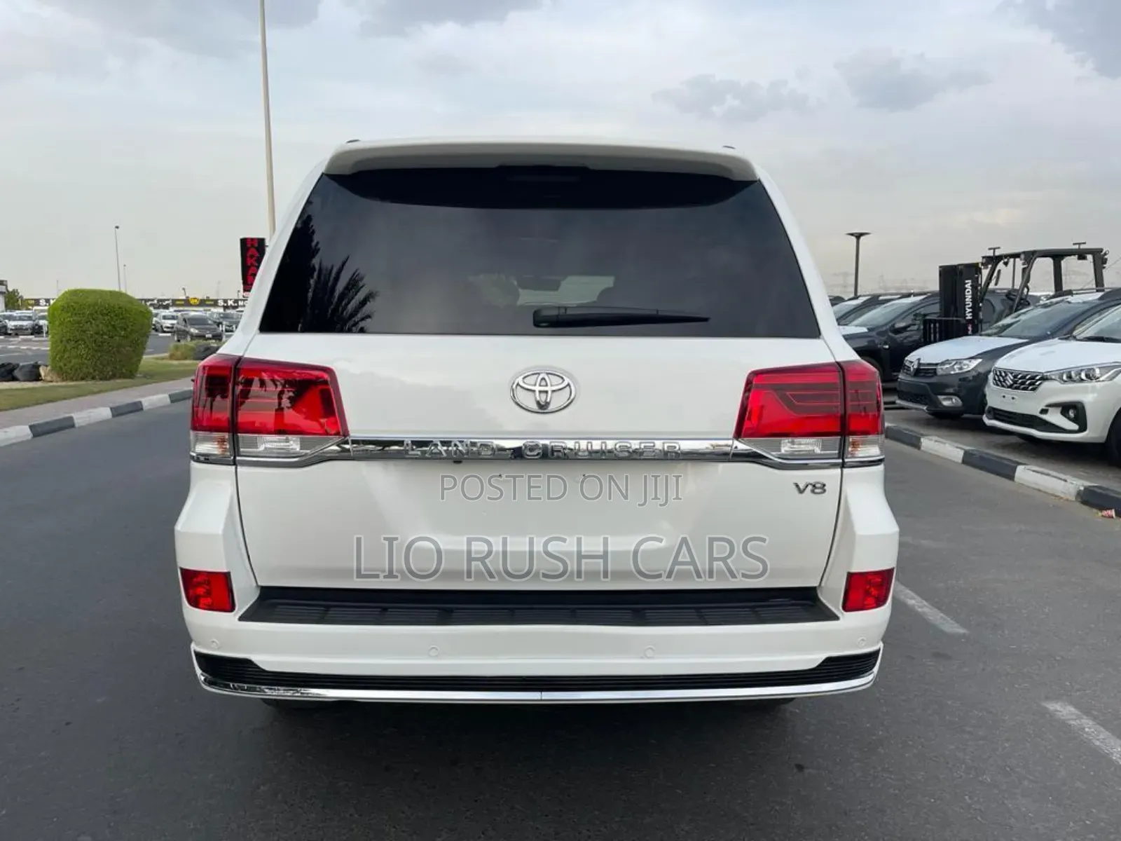 Toyota Land Cruiser 2021 White