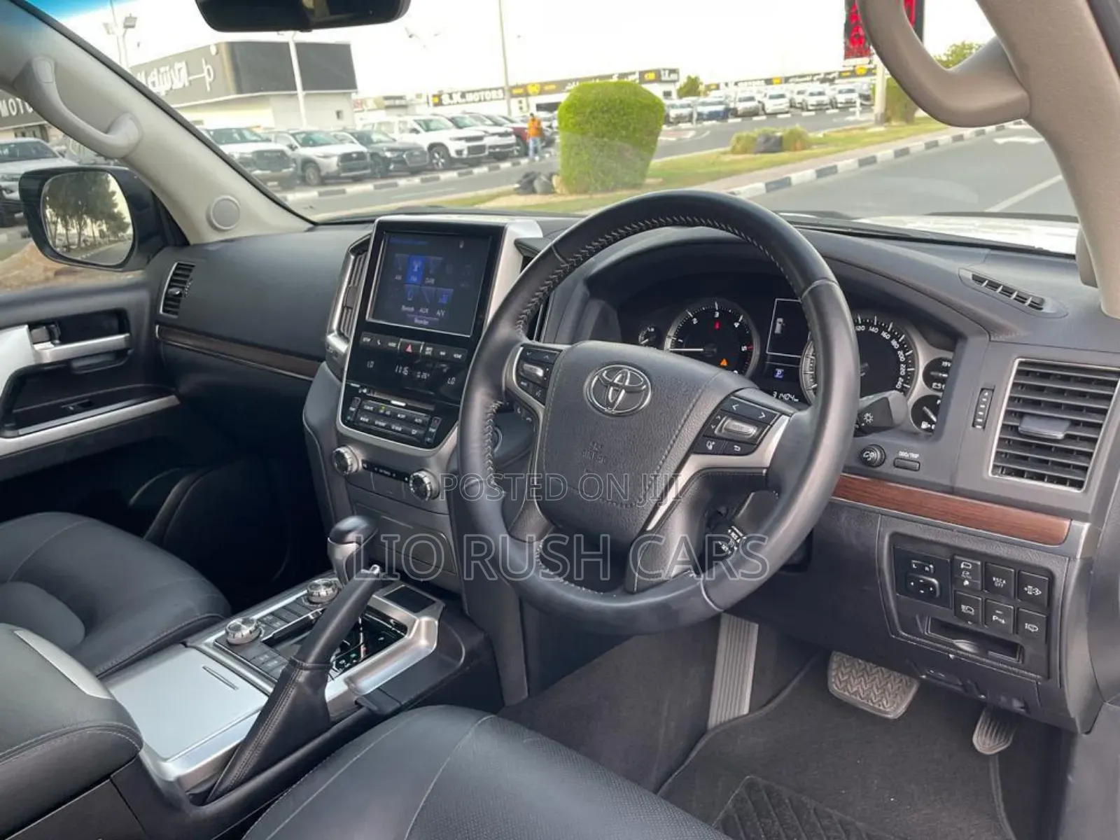 Toyota Land Cruiser 2021 White
