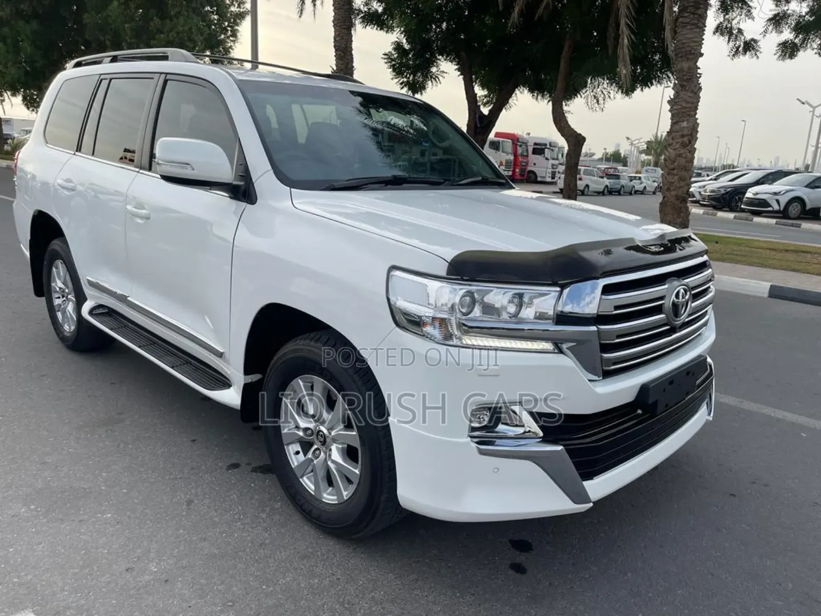 Toyota Land Cruiser 2021 White