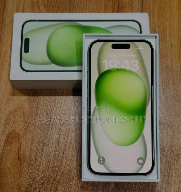 New Apple iPhone 15 128 GB Green - thumbnail 2