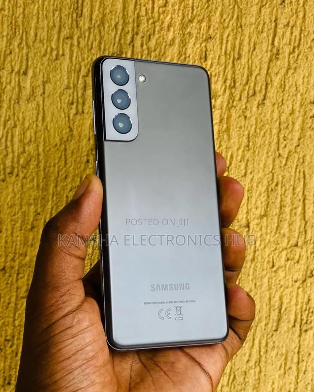 Samsung Galaxy S21 5G 128 GB Gray - main view