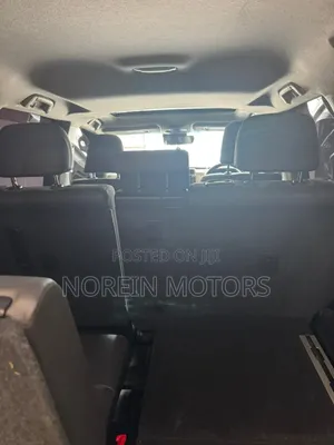 Toyota Land Cruiser Prado 2018 Off white