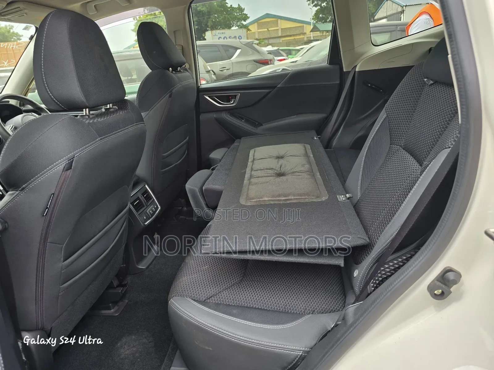 Subaru Forester 2018 White