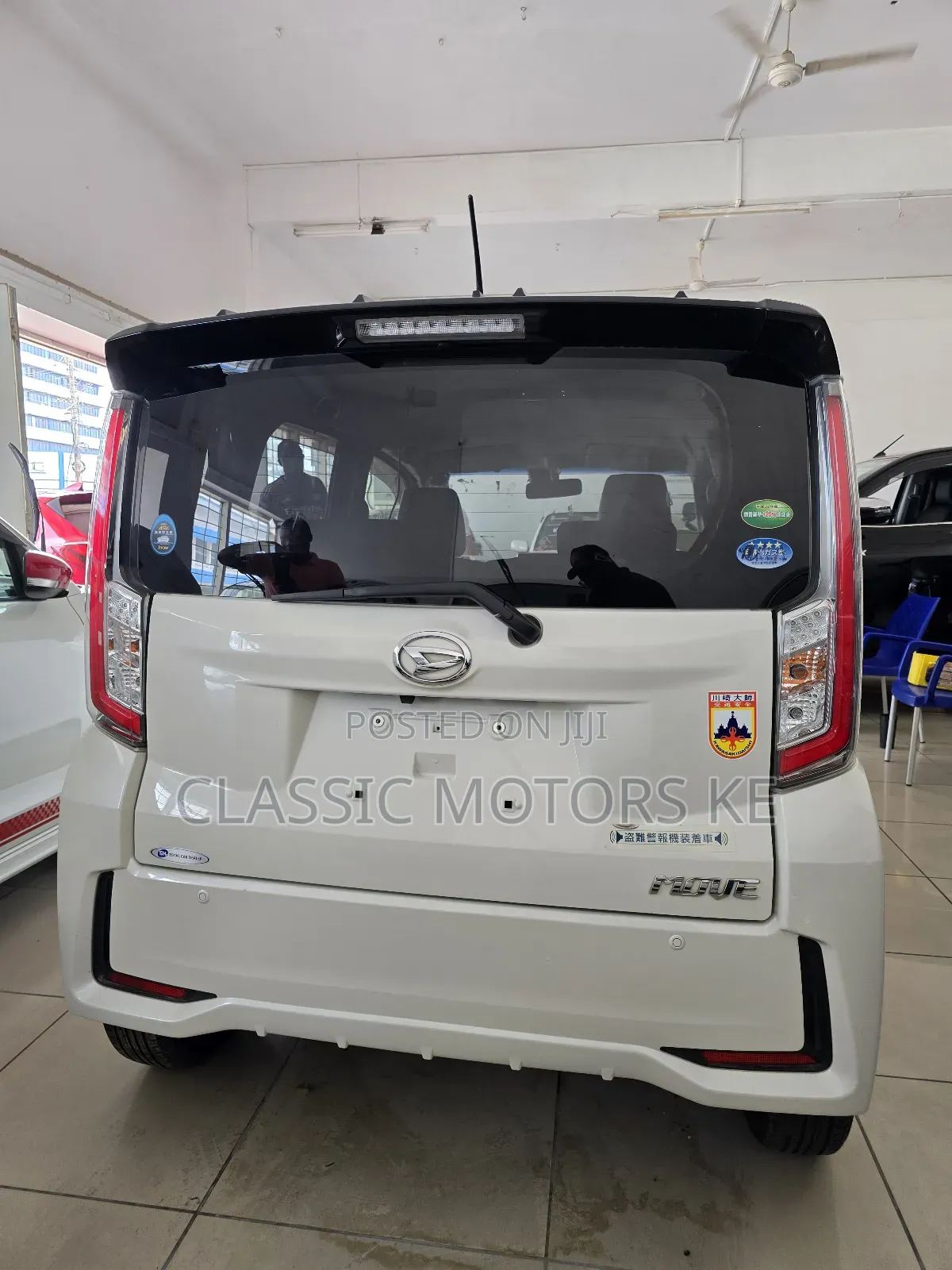 Daihatsu Move 2018 White