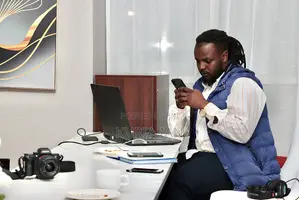 Videographer/Graphics Design/Video Editor
