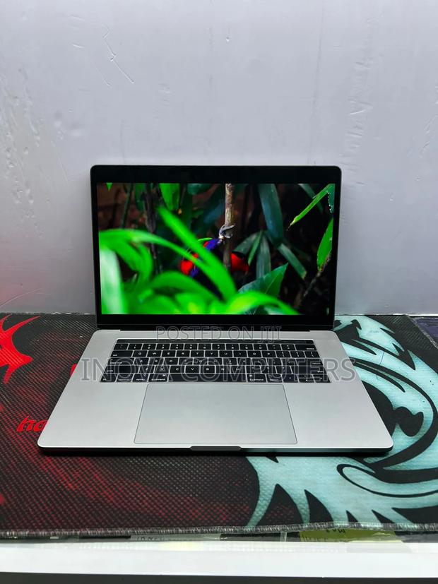 Laptop Apple MacBook Pro 2019 64GB Intel Core I9 SSD 1T - main view