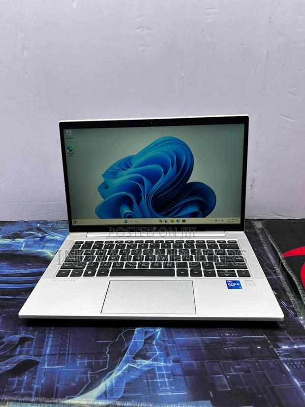 Laptop HP EliteBook 830 G8 16GB Intel Core I7 SSD 512GB