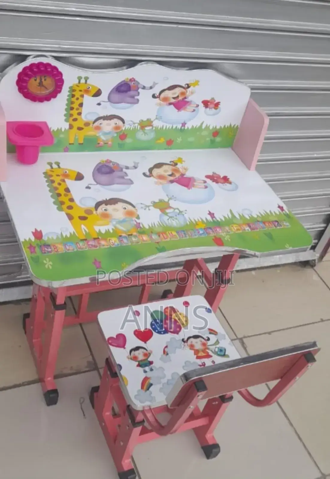Excellent Study Desk for Kids