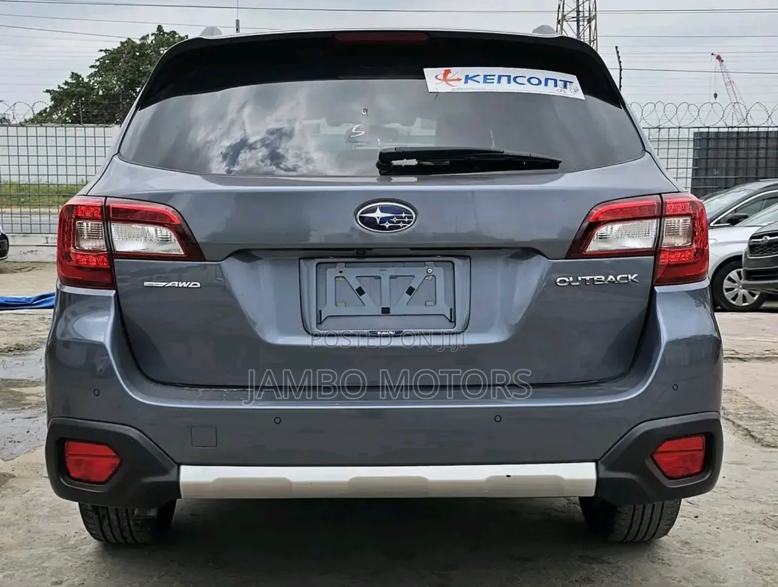 Subaru Outback 2.5i Premium AWD 2018 Gray