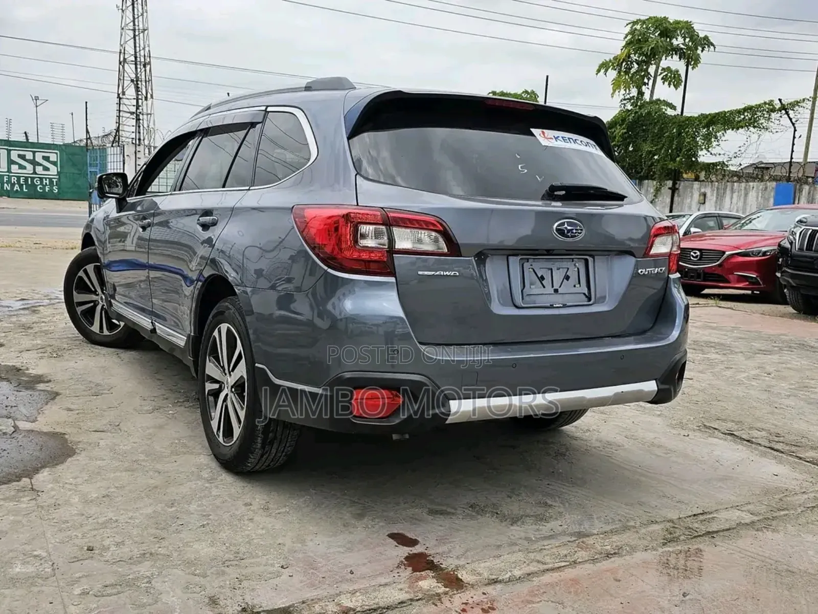 Subaru Outback 2.5i Premium AWD 2018 Gray