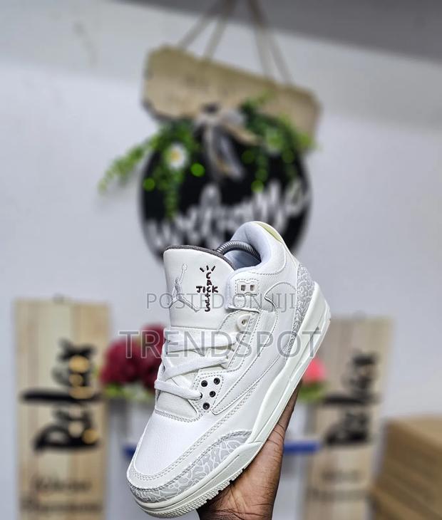 Jordan 3 Travis Scott "Cactus Jack" 36-45 - main view