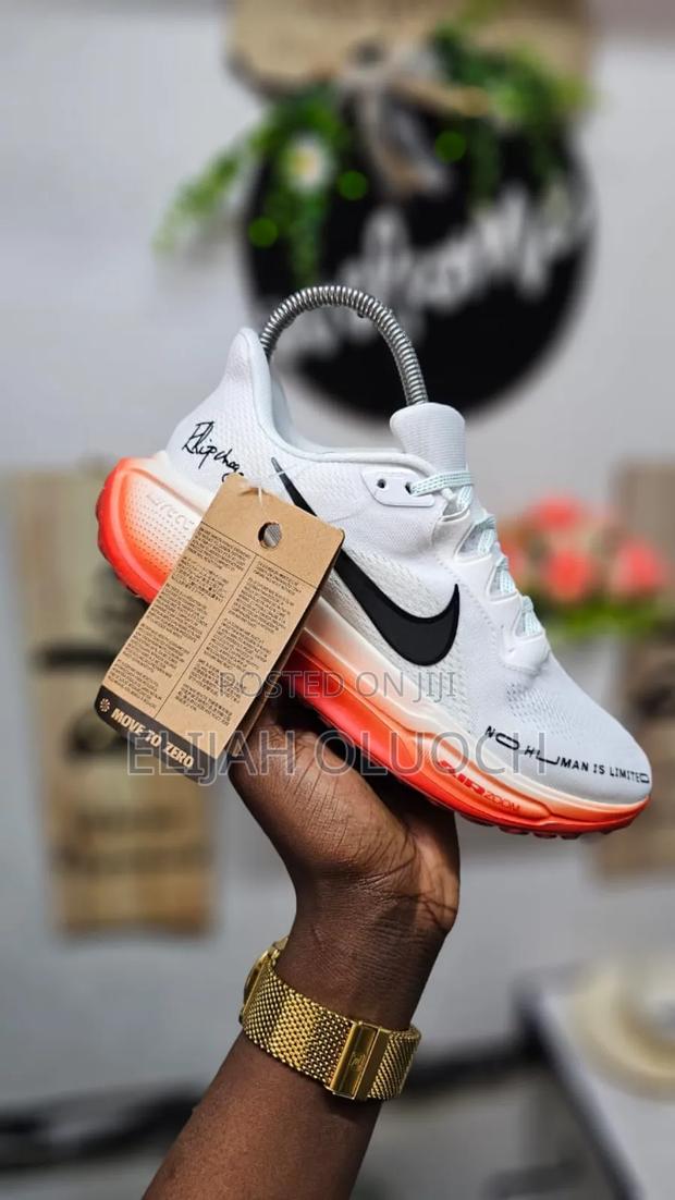 No Human Is Limited Kipchoge Nike Trainer