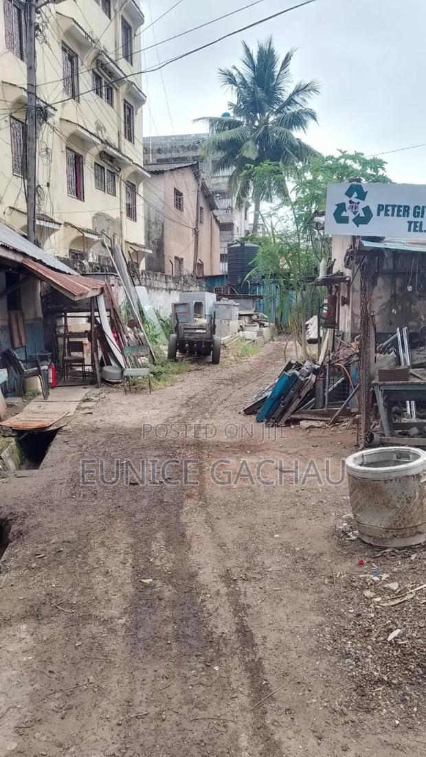 Commercial Prime Plot for Sale - thumbnail 2