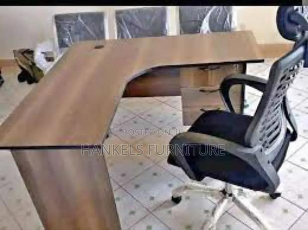 L Shape Desk - main view