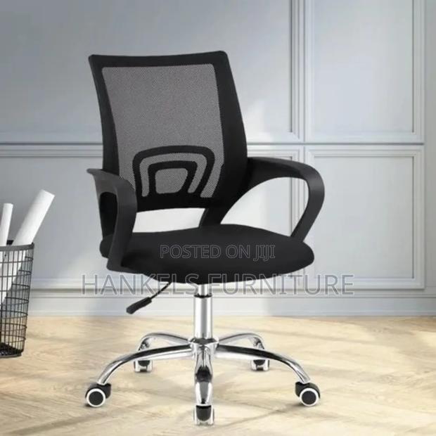 Ergonomic Mesh Chair - thumbnail 3