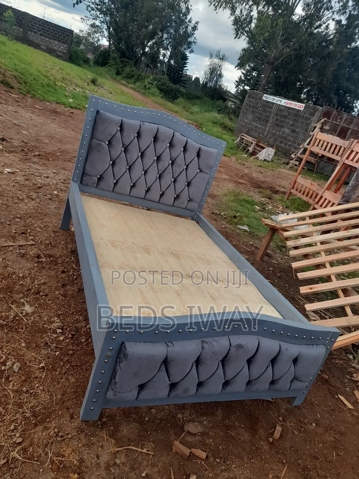 4x6 Chester Beds