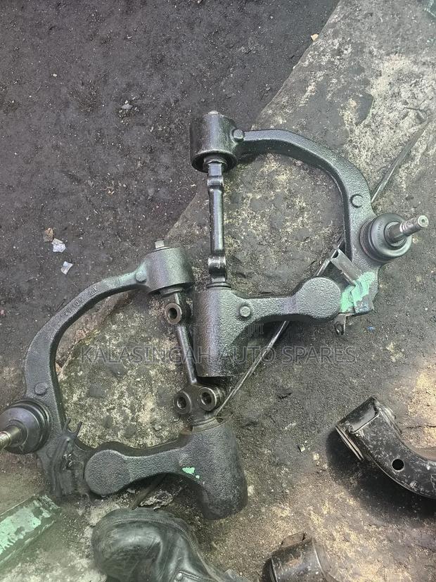 Upper Arms Nv350 - main view