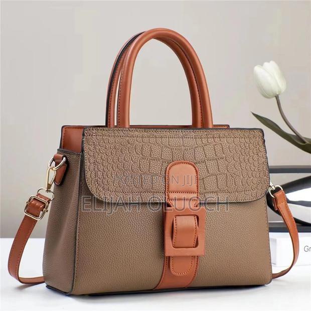 Classy Handbag - thumbnail 4