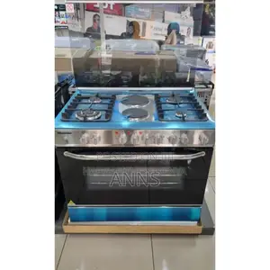 Hisense Cooker. 90by90 4gas 2electric Plate